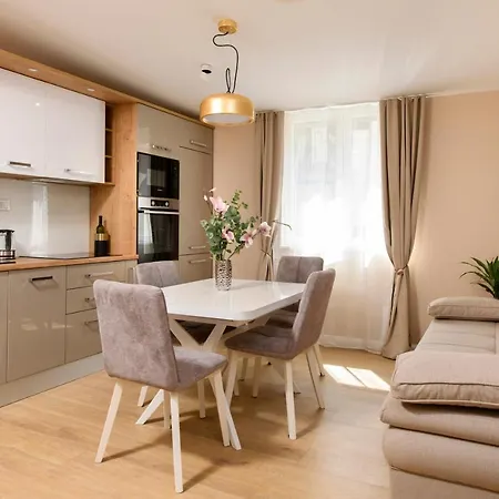 Luxury Apartment Pjaca Splendida In Split Exterior photo